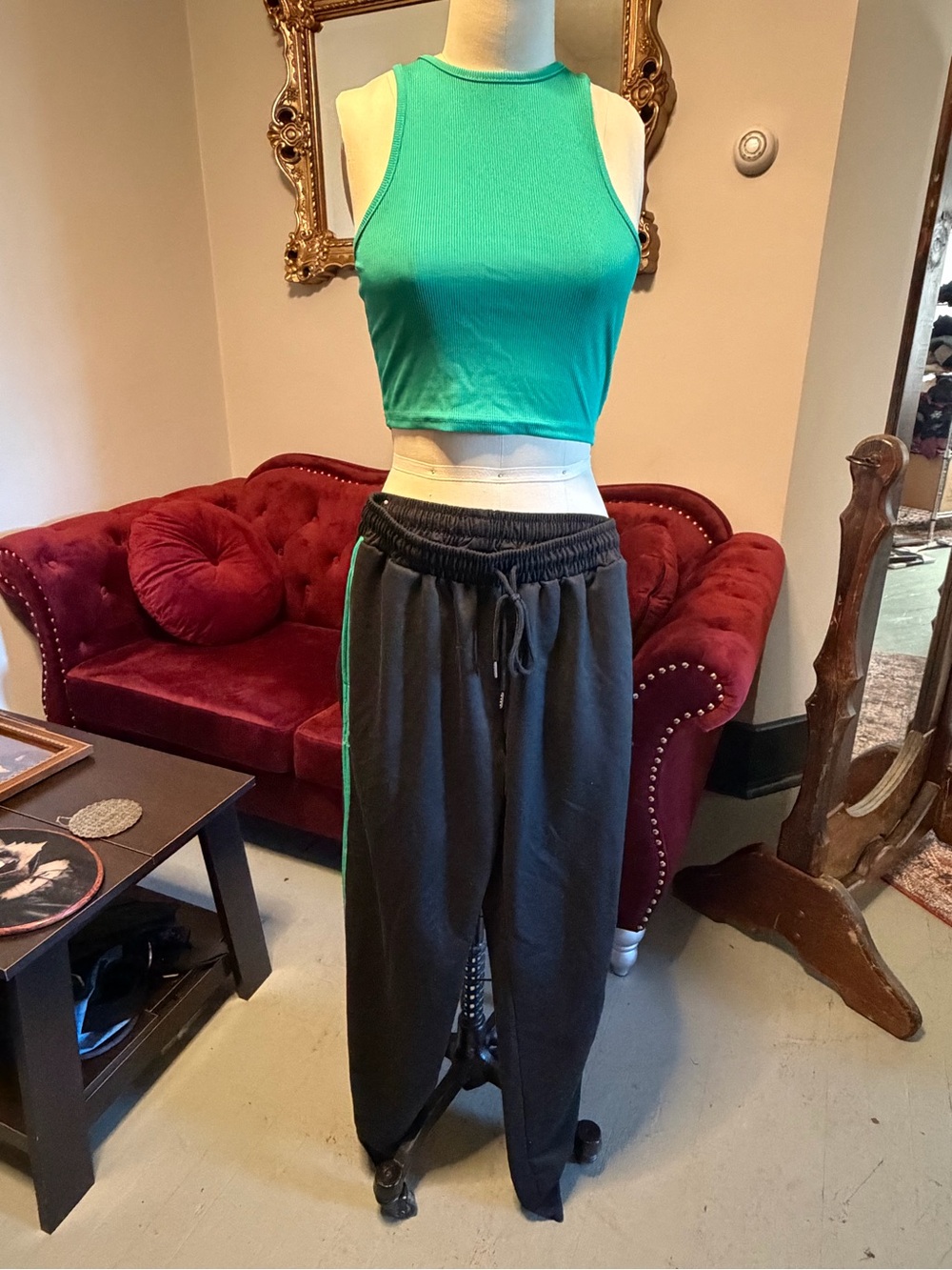 SHEIN Black and teal green joggers crop top set gym workout outfit side cutouts